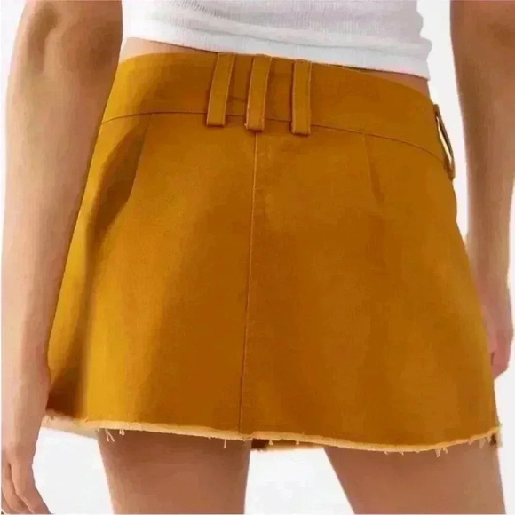 Urban Outfitters BDG Pleated Low Rise Micro Skirt Tan Brown Preppy Academia - Picture 4 of 16